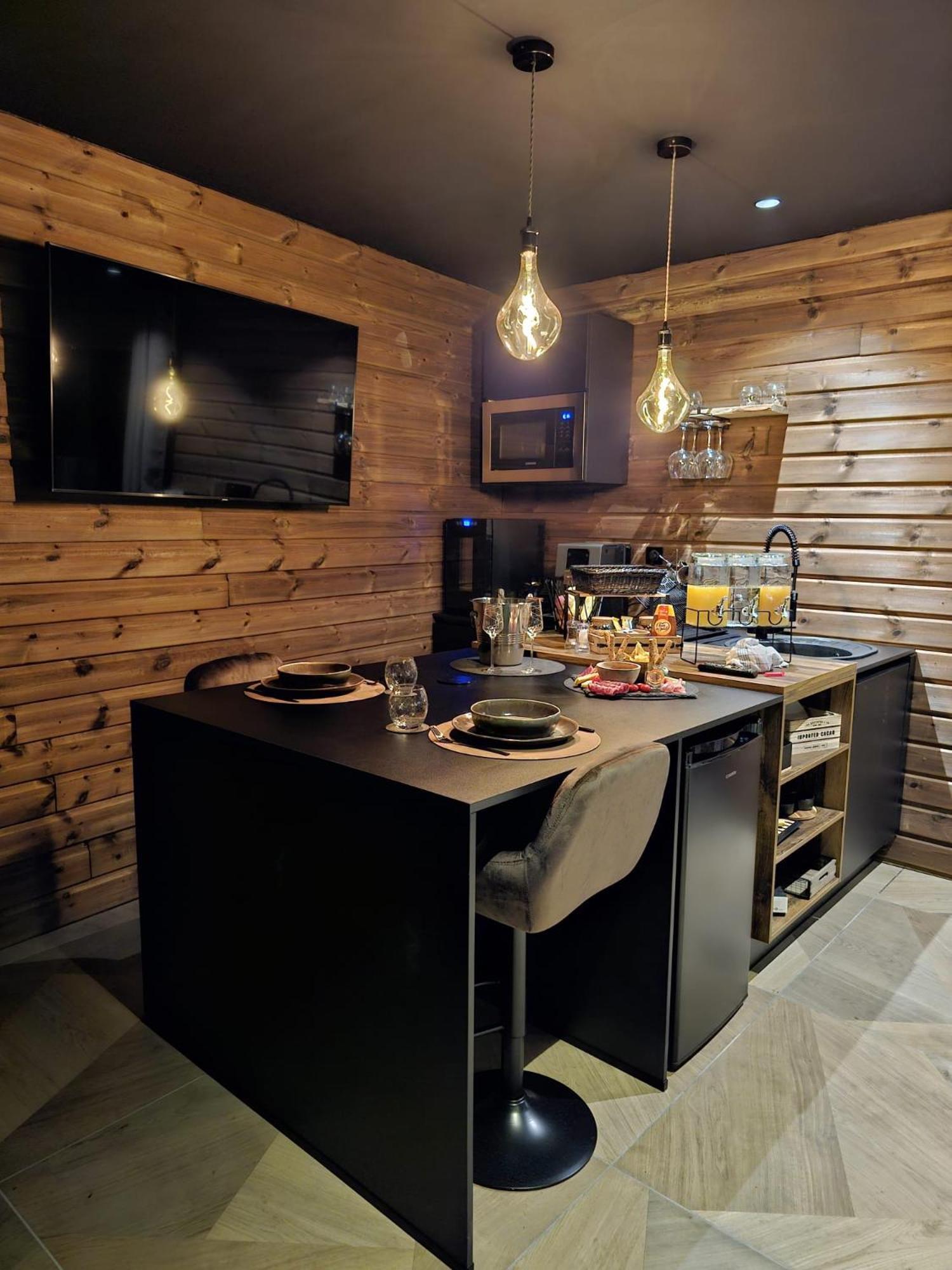 Le Chalet Loft Spa Calais Exteriér fotografie