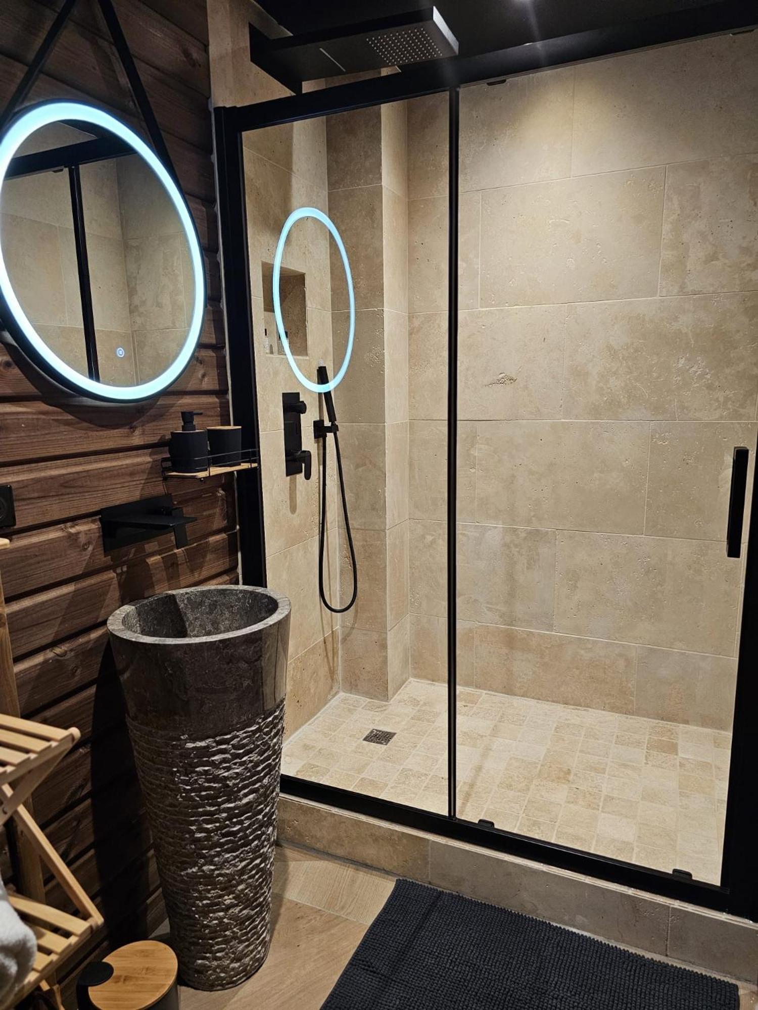 Le Chalet Loft Spa Calais Exteriér fotografie