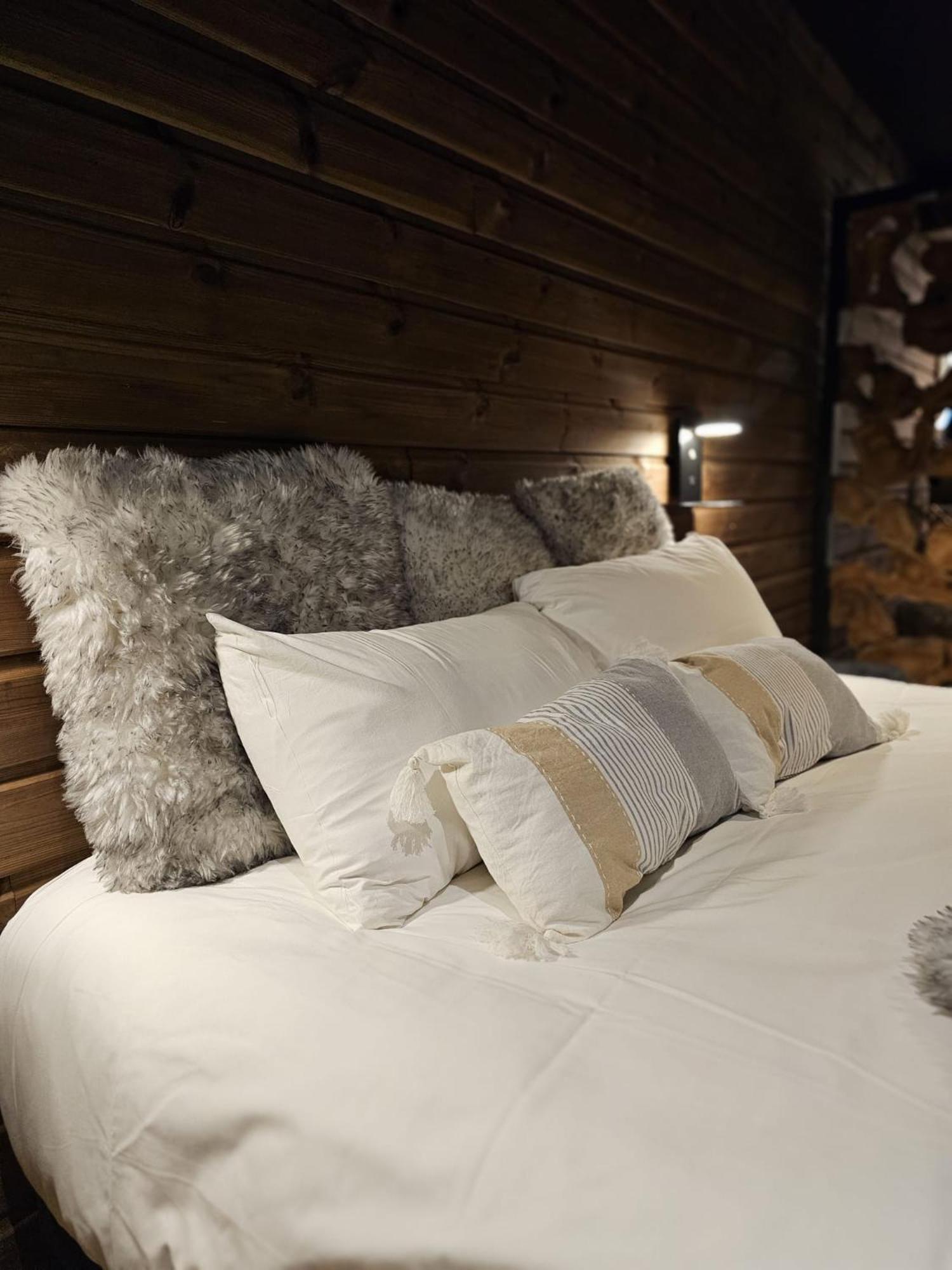 Le Chalet Loft Spa Calais Exteriér fotografie